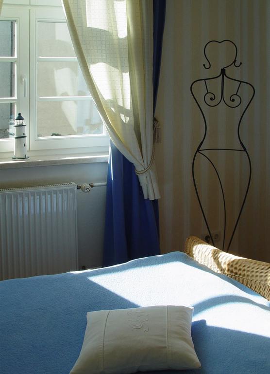 Hotel Altes Hafenhaus Росток Номер фото